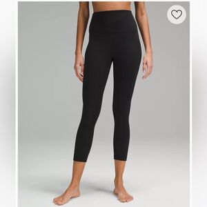 Lululemon cropped leggings black size 6
